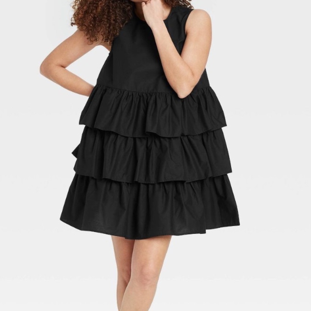 Who What Wear Black Tiered Ruffle Midi Dress